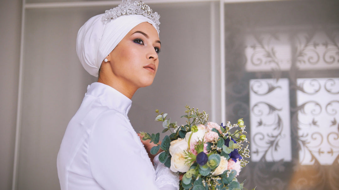 Glamour and Grace: Nailing Your Halal Makeup for Summer Weddings